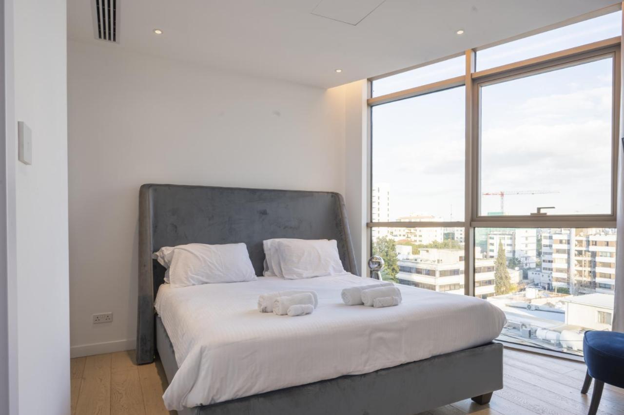 360 Nicosia - 1 Bedroom Luxurious Residence ภายนอก รูปภาพ